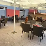 A Restaurace Na Jizdarne Πανσιόν 3*