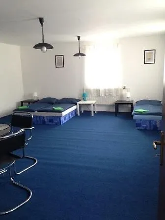 בית הארחה A Restaurace Na Jizdarne 3*