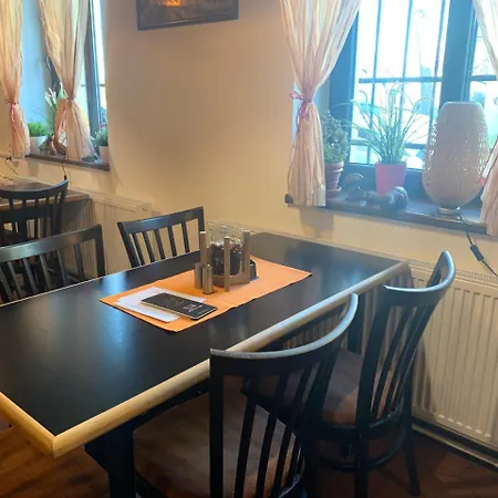 A Restaurace Na Jizdarne