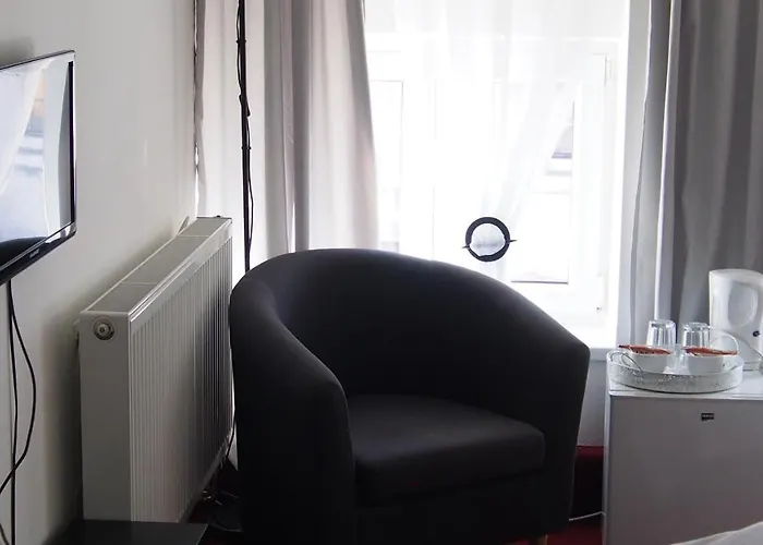 A Restaurace Na Jizdarne 3*