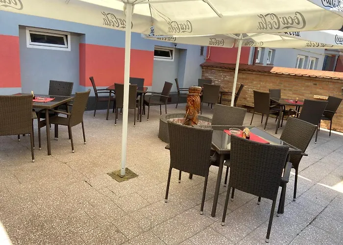 A Restaurace Na Jizdarne بيت ضيافة 3*