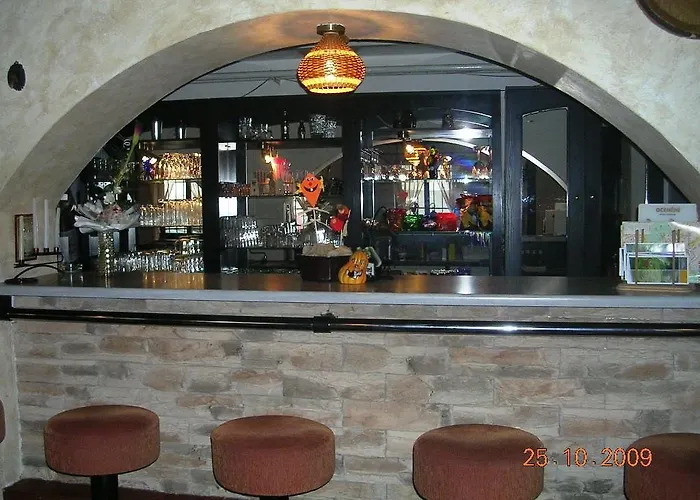 بيت ضيافة A Restaurace Na Jizdarne Kroměříž